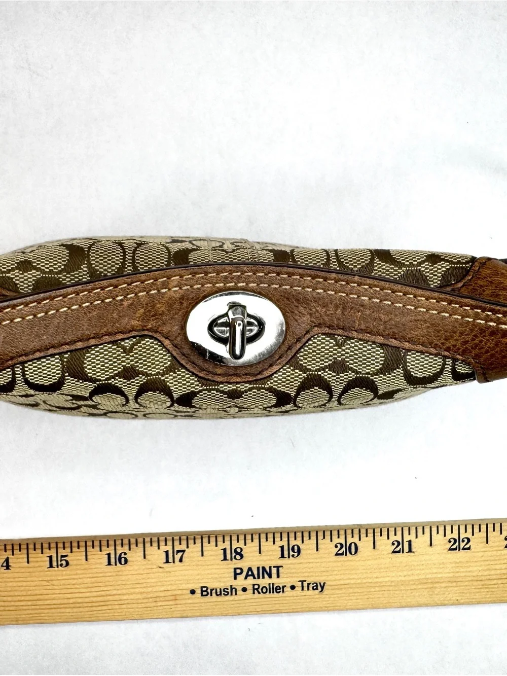 Coach Signature Canvas Turnlock Wristlet Clutch Khaki Brown Leather Trim